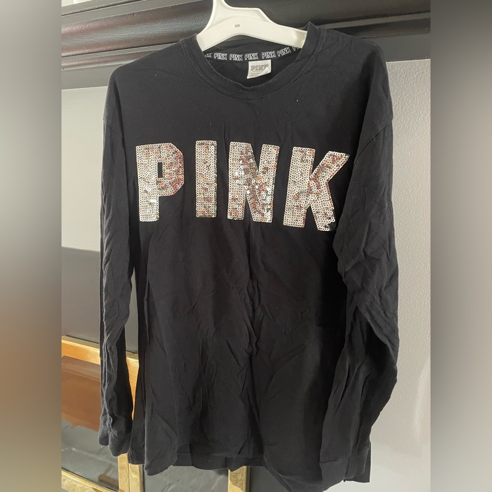 Black pink long sleeve